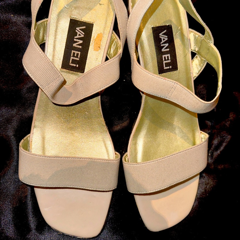SIZE 9 VANELI DRESS SHOES (USED)